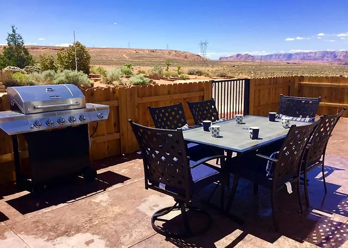 Holiday home Tranquil Desert Retreat With Vermillion Cliffs Views Near Powell, Page, Arizona