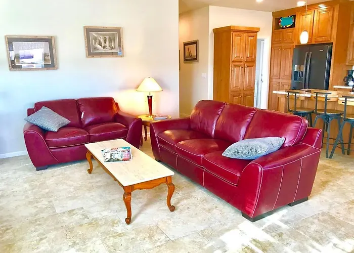 Tranquil Desert Retreat With Vermillion Cliffs Views Near Powell, Page, Arizona Holiday home Page