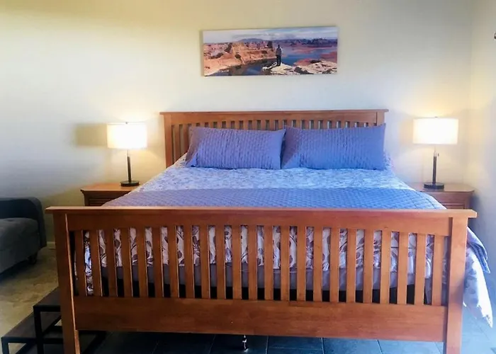 Tranquil Desert Retreat With Vermillion Cliffs Views Near Powell, Page, Arizona Holiday home Page