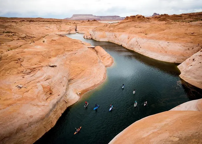 Tranquil Desert Retreat With Vermillion Cliffs Views Near Powell, Page, Arizona Holiday home